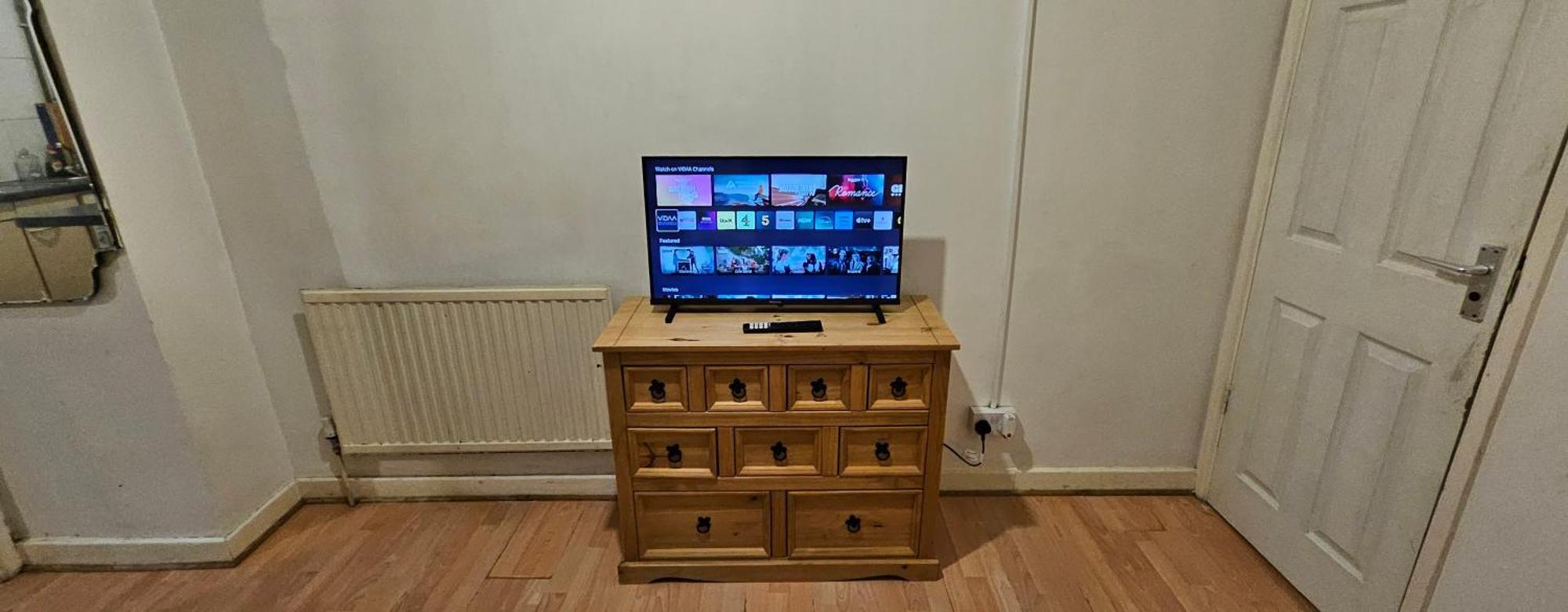 No Frills & Nothing Fancy 1 Bed Studio City Centre Cardiff Extérieur photo